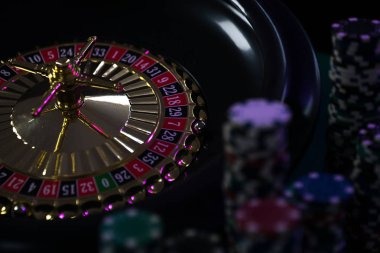 Step-by-step 2D Number Game entry showing number selection, stake confirmation, and result notification on Android